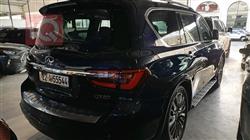 Infiniti QX80